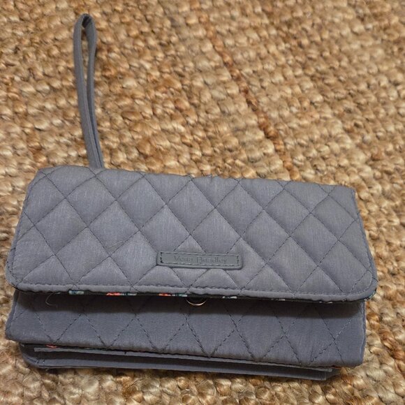 Wristlet wallet and phone holder - Picture 6 of 7